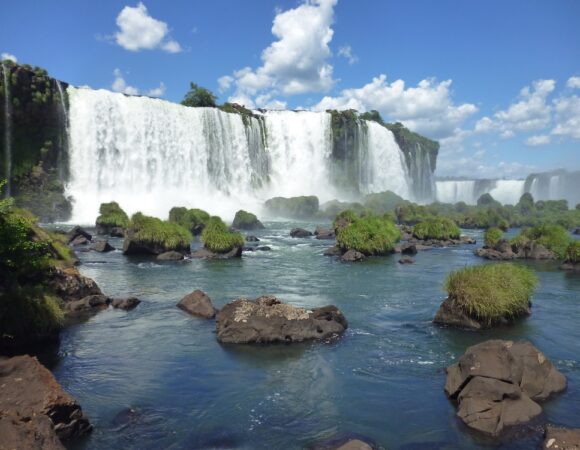 The waterfalls of Foz do Iguaçu 4 days / 3 nights
